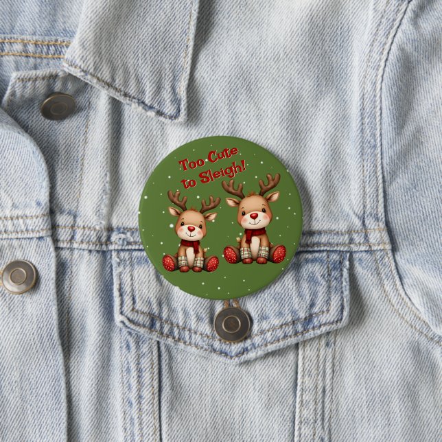 Sweet Reindeer Pair in Holiday Snowfall Button (Beispiel)
