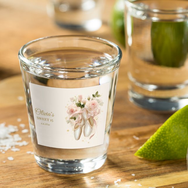 Sweet Rosé Ballet Soirée, Brauch Schnapsglas (Von Creator hochgeladen)
