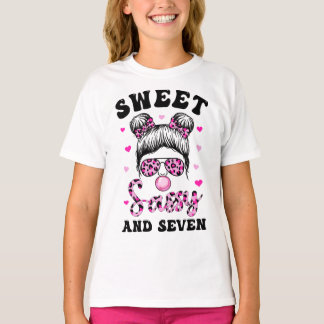 Sweet Sassy und Seven Messy Bun Leopard Sonnenbril T-Shirt