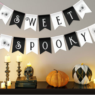 Sweet & Spooky Gothic-Blume-Tattoo Kinderdusche Wimpelkette