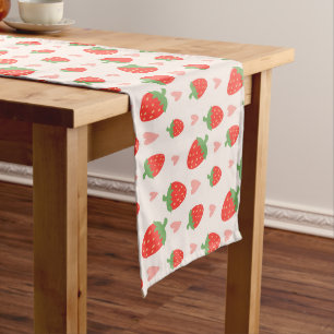 Sweet Strawberries & Hearts Table Runner Großer Tischläufer