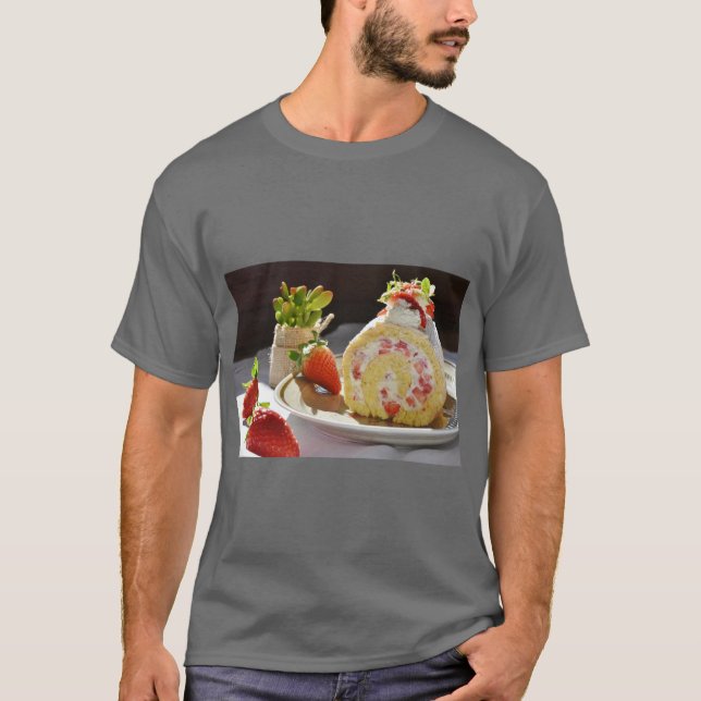 Sweet Strawberry Roll Tee (Vorderseite)