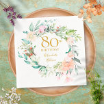 Sweet Summer Rose Garland 80. Geburtstag Serviette<br><div class="desc">Mit einer zarten Aquarellblütengarage kann diese schicke botanische Serviette aus dem 80. Jahrhundert mit Ihren speziellen Informationen aus dem achtzigsten Geburtstag in edlem Goldtext personalisiert werden. Entwickelt von Thisisnotme©</div>