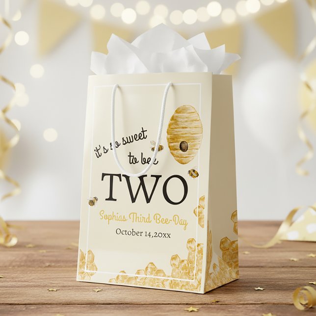 Sweet To Bee Two Second Birthday Bees Honeycomb Mittlere Geschenktüte (Von Creator hochgeladen)