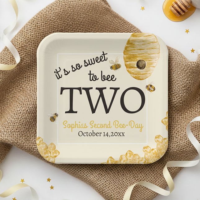 Sweet To Bee Two Second Birthday Bees Honeycomb Pappteller (Von Creator hochgeladen)