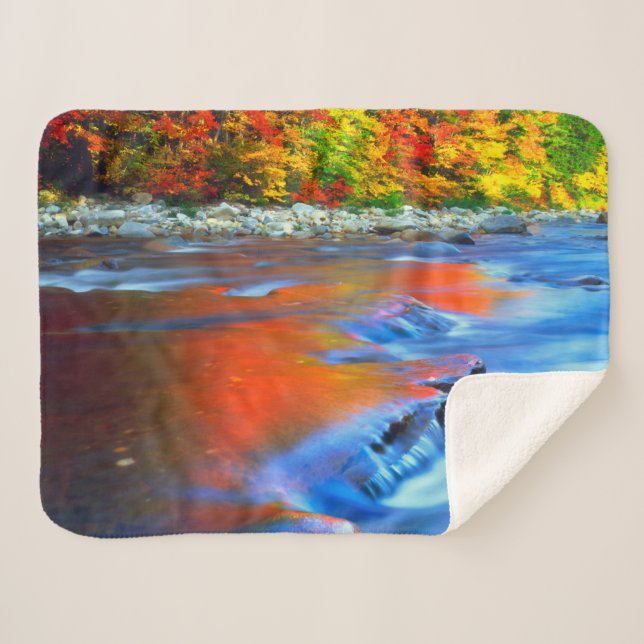 Swift River reflektiert Herbstfarben Sherpadecke (Vorderseite (Horizontal))