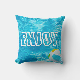 Swimmingpool Genießen Sie Text Throw Kissen