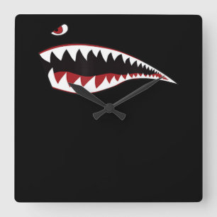 Symbol der "Shark Mouth Art" - Geschenk für den O Quadratische Wanduhr