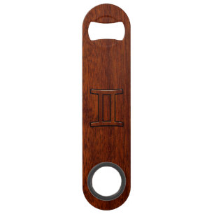 Symbole de Gemini Zodiac sur le Mahogany comme imp