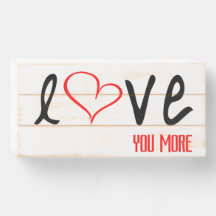 Symbole en bois Love You More