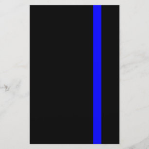 Symbolische dünne Blue Line auf Schwarzem Briefpapier