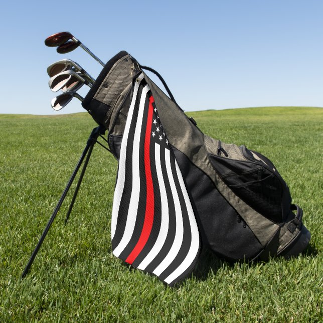 Symbolische Thin Red Line US-Flaggenfeuerwehr auf  Golfhandtuch (Gras)