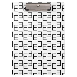 Symmetrisches E-Monogramm-T-Shirt, Minimalistische Klemmbrett