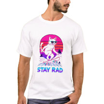 Synthwave Skateboarding Katze – Retro Neon „Stay R