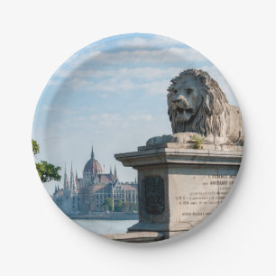 Széchenyi Kettenbrücke und Parlament von Budapest Pappteller