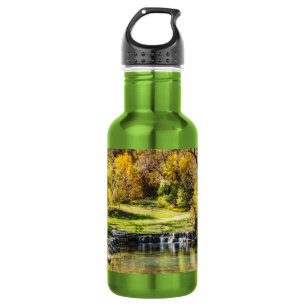 Szene in der Dogwood Creek aus Edelstahl Edelstahlflasche