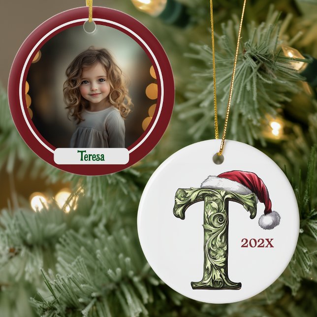 T Monogram Christmas Ornament (Von Creator hochgeladen)