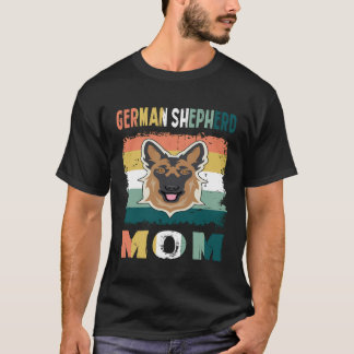 T-shirt 018 German Shepherd Mom