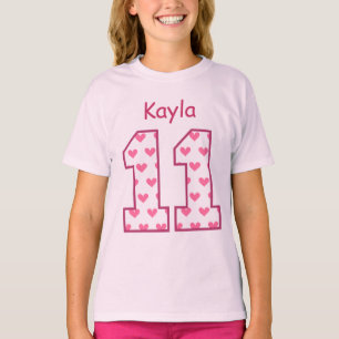 T-shirt 11ème Nom fait sur commande V025BN de coeurs rose