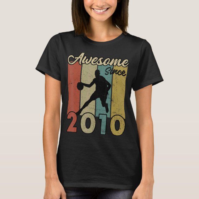 T-shirt 12e anniversaire stupéfiant depuis 2010 Basketball (Devant)