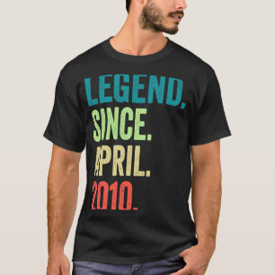 T-shirt 13 Ans Légende depuis Avril 2010 13e Anniversaire