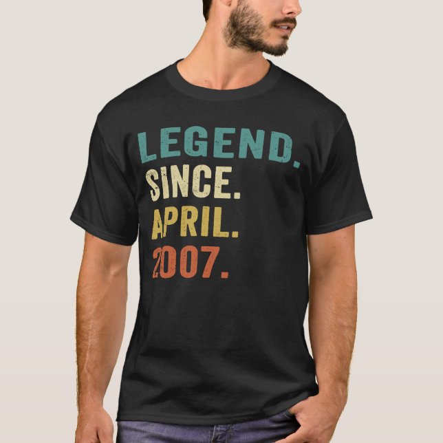 T-shirt 16 Ans Légende depuis avril 2007 16e anniversaire (Devant)