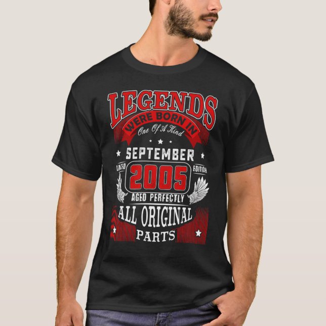 T-shirt 17e Anniversaire Légendes Né En Septembre 2005 17  (Devant)