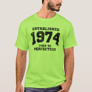 T-shirt 1974 établis âgés à la perfection