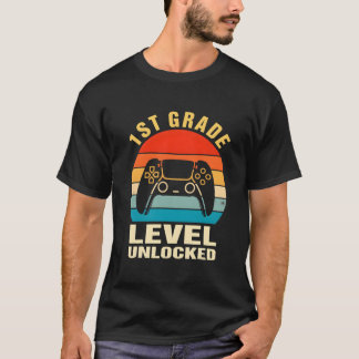 T-shirt 1St Grade Level Unlocked Gamer First Day Of School