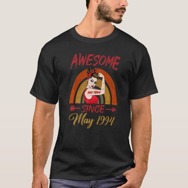 T-shirt 28e anniversaire Reine stupéfait depuis mai 1994 A (Devant)