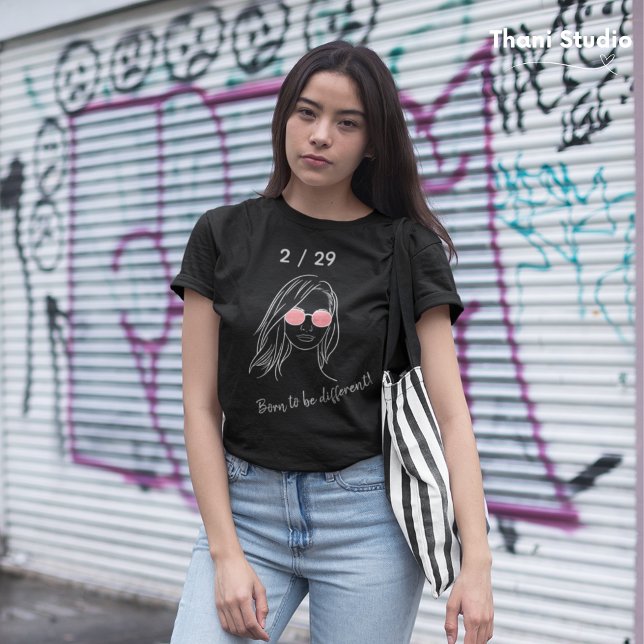 T-shirt 2 / 29 Né pour être différent année bissextile Ann (Créateur téléchargé)