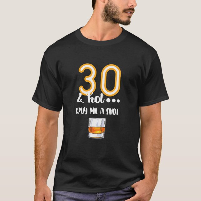 T-shirt 30 Et Chaud - Conception De Verre Tiré Boisson De  (Devant)