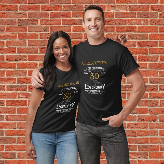 T-shirt 30e anniversaire Légendaire Black Gold Retro (A personalized classic party T-shirt for that special 30th birthday and celebrating turning 30)