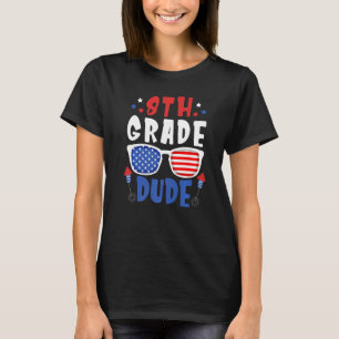 T-shirt 4 juillet Mec de 8e année Retourner à l'école