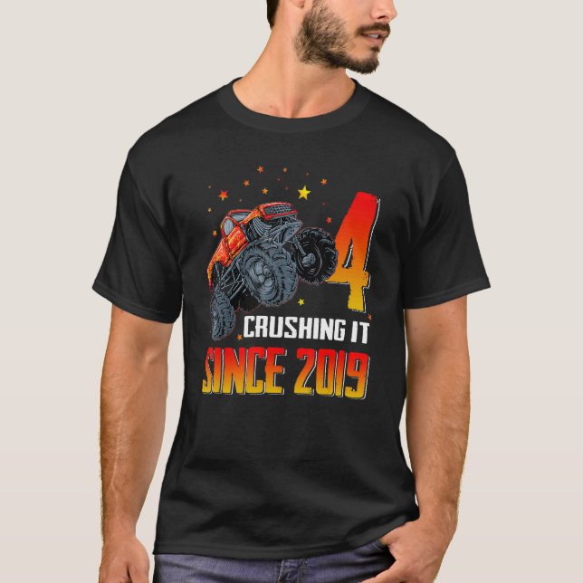T-shirt 4 Le broyer depuis 2019 Monster Truck 4th Birthda (Devant)