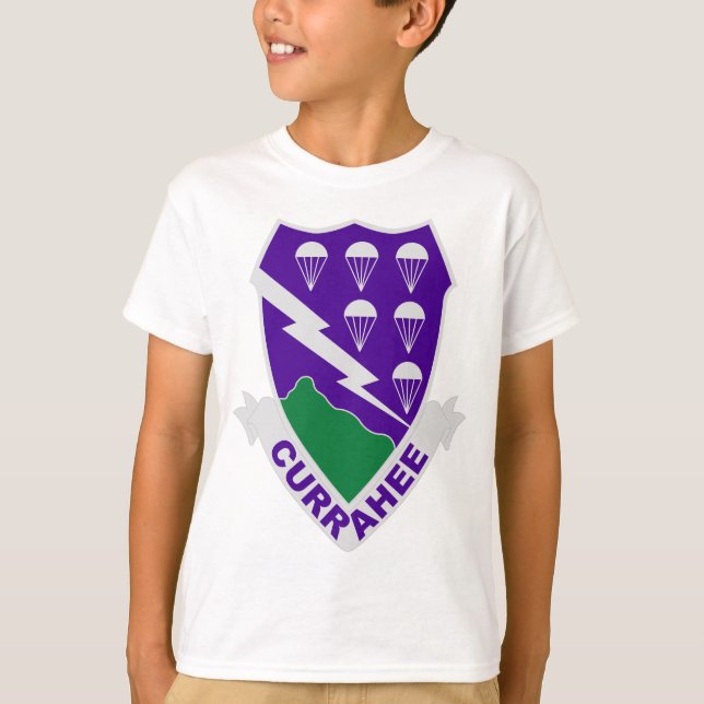 T-shirt 506th Insignes CURRAHEE de régiment d'infanterie (Devant)