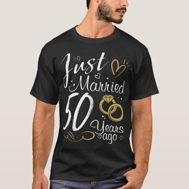 T-shirt 50e anniversaire de Mariage. Marié il y a 50 ans (Devant)
