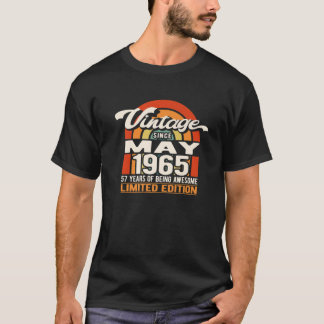 T-shirt 57 Ans D'Être Impressionnant Né Mai 1965 Rétro 57E