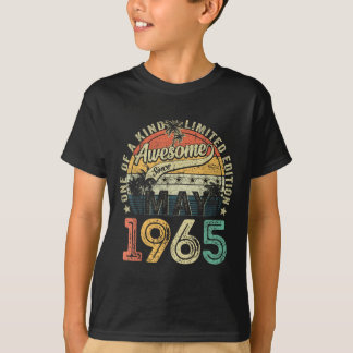 T-shirt 60 ans Awesome depuis mai 1965 60e anniversaire