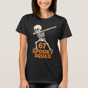 T-shirt 67 Halloween Mème 6 7 Nombres Six Sept Drôle Enfan