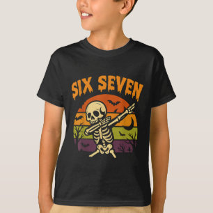 T-shirt 67 Halloween Mème 6 7 Squelette Six Sept Nombres F