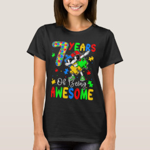 T-shirt 7 Ans D'Être Au Environ 7 Ans Autisme Décerné