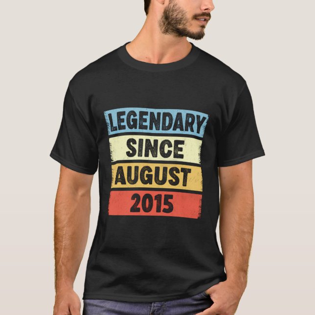T-shirt 8 Ans Légendaire Depuis Août 2015 8E Anniversaire (Devant)