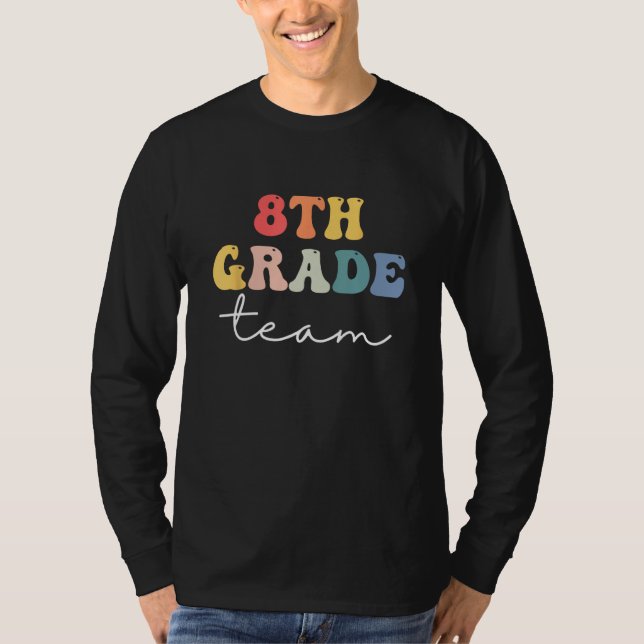 T-shirt 8th Grade Team Retro Groovy Women Happy First Day  (Devant)