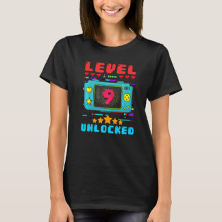 T-shirt 9e anniversaire Garçon niveau 9 vidéo déverrouillé