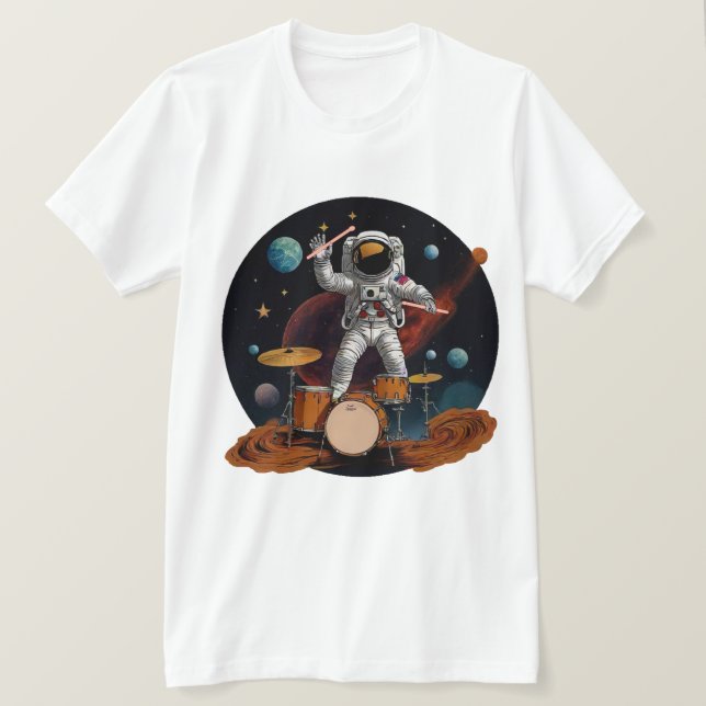 T-shirt A drummer playing his drum-set on Planet Drums (Design devant)