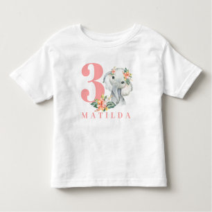 T-shirt à fleurs d'éléphant à 3 ans