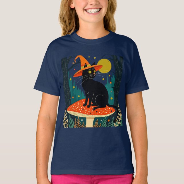 T-shirt A Little Black Witchy Cat Sitting On A Toadstool (Devant)