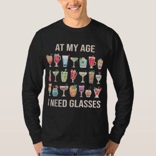 T-shirt À Mon Âge J'Ai Besoin De Lunettes Drôle Aîné Boire