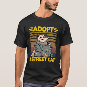 T-shirt Adoptez un chat de rue Opossum Déchets Étrange Pos